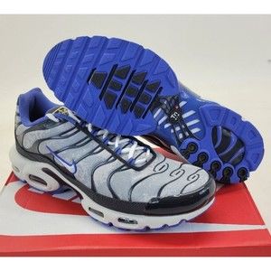 Nike Air Max Plus SE Social FC Smoke Grey Sz 10.5 Mens Running Shoes DQ3981-001